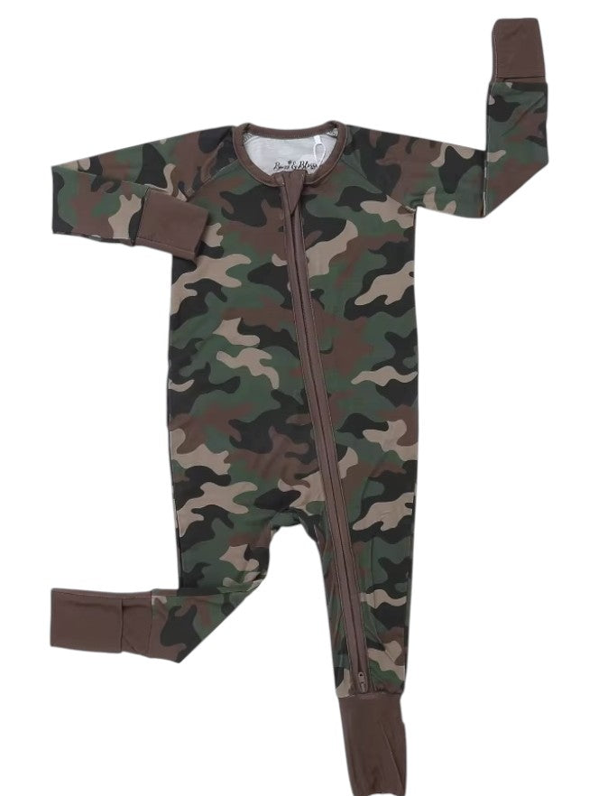 Classic Camo Convertible Footie